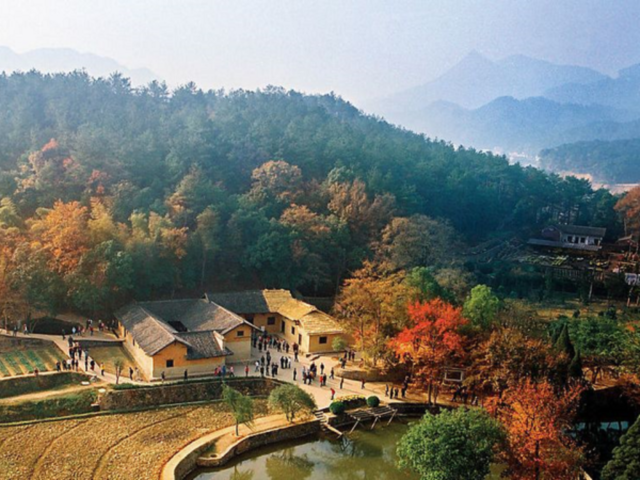 毛泽东同志故居